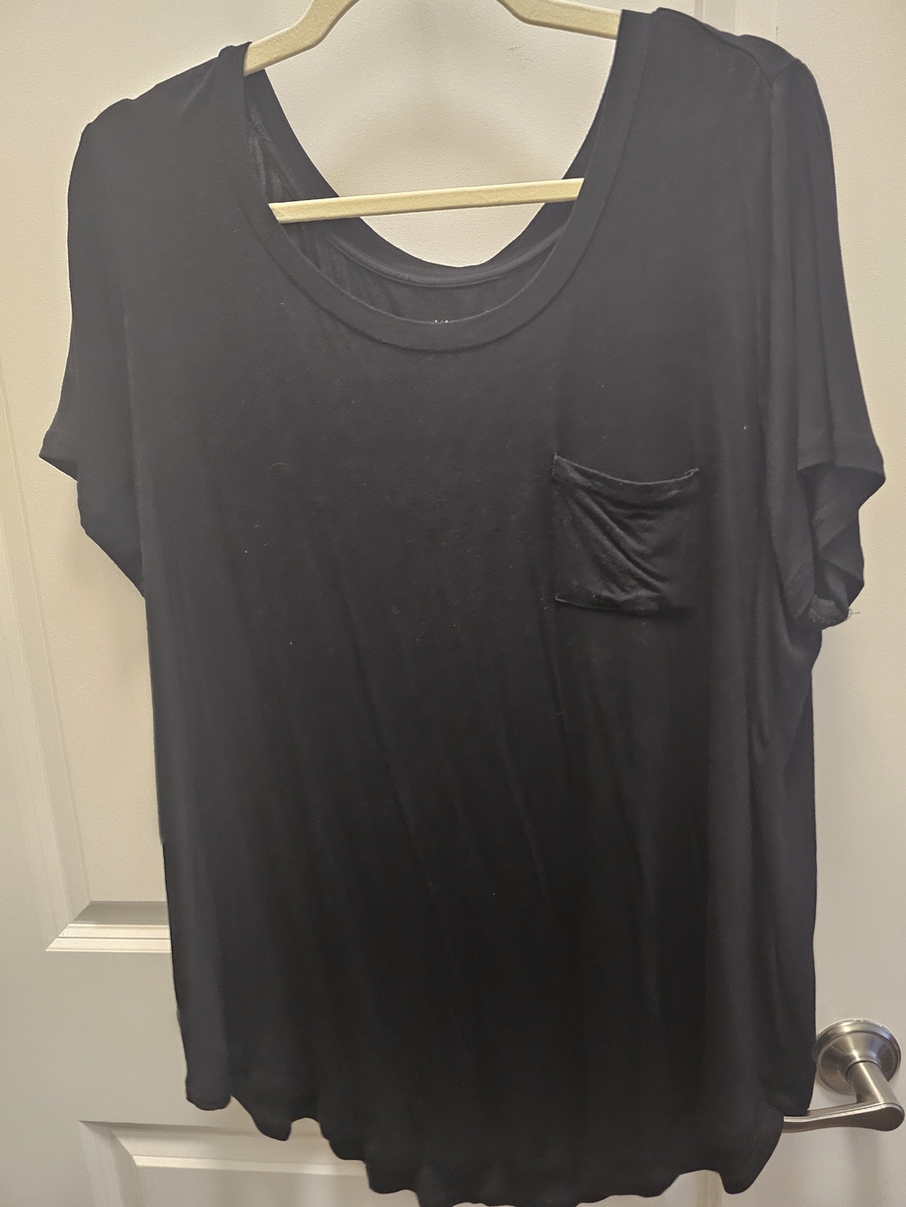 Market & Spruce Black Short Sleeve Pocket Tee